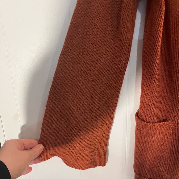 Sadie & Love Burnt Orange V Neck Pocket Cardigan Size Large - Picture 5 of 8
